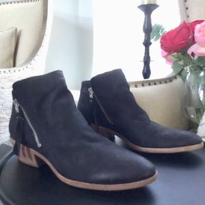 Sam Adelman black packer bootie